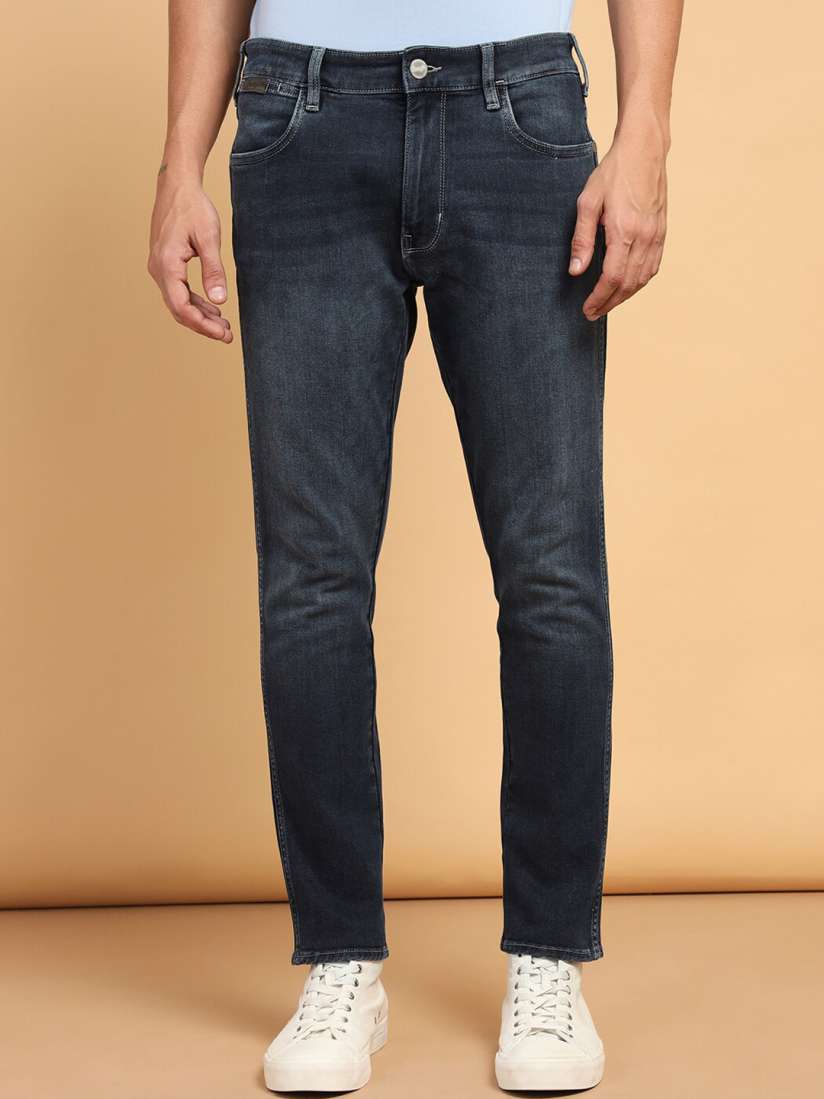 Buy Wrangler Men Tapered Fit Stretchable Jeans Jeans for Men 27953826 Myntra