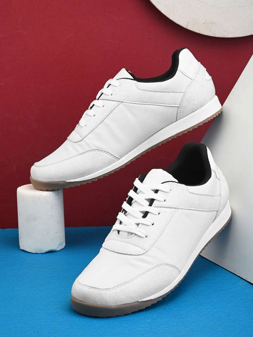 Lifestyle white shoes on sale