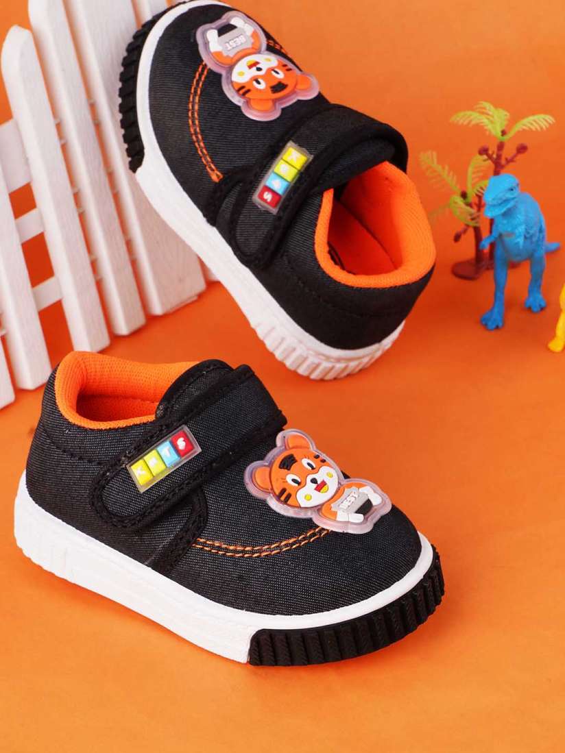 Myntra kids shoes hot sale