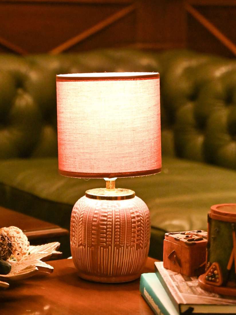 Myntra table lamp top