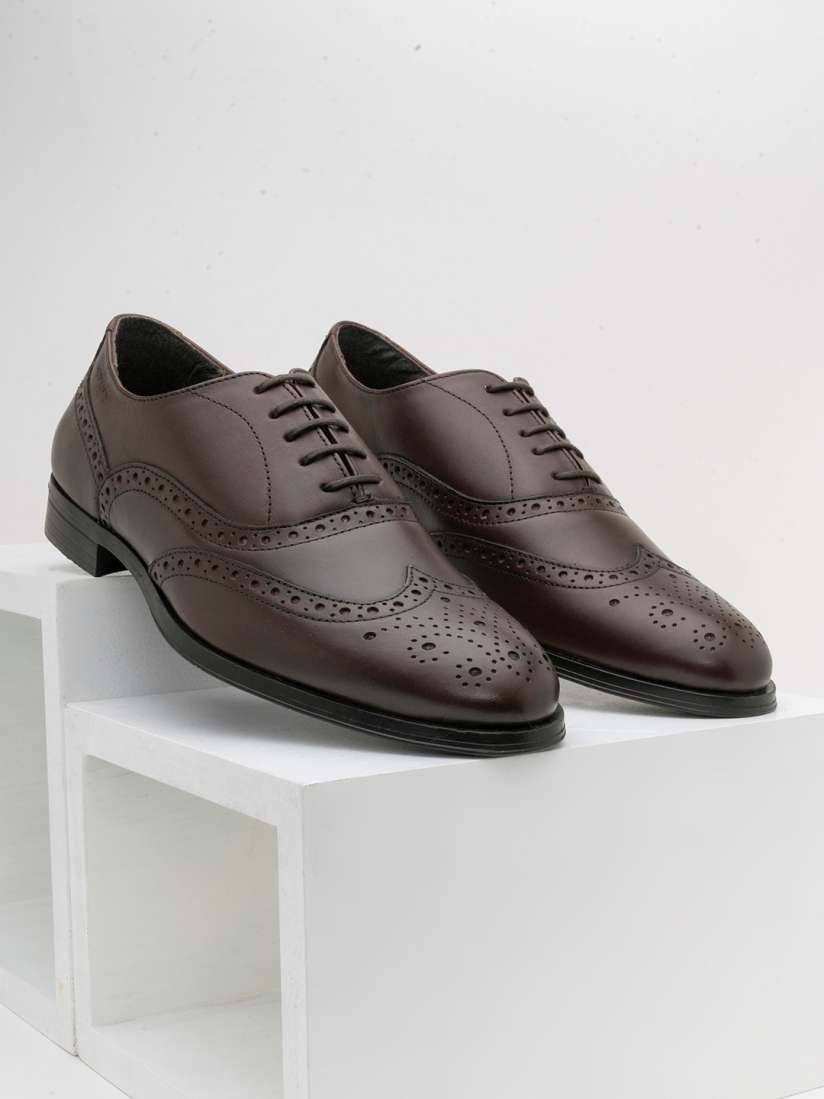 Buy Red Tape Men Leather Textured Formal Oxfords Formal Shoes for Men 28132154 Myntra