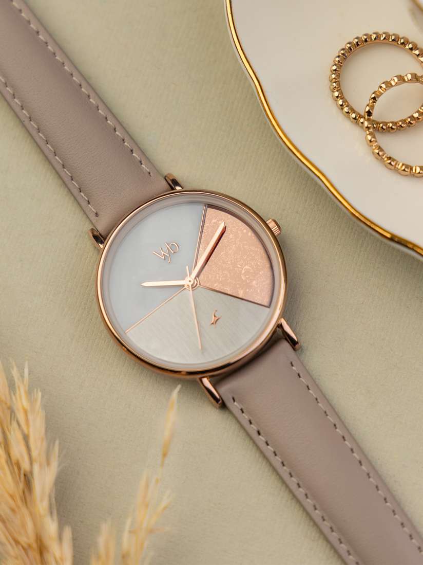 Buy Fastrack Vyb Muse Women Leather Straps Analogue Watch FV60027WL01W Watches for Women 28138042 Myntra