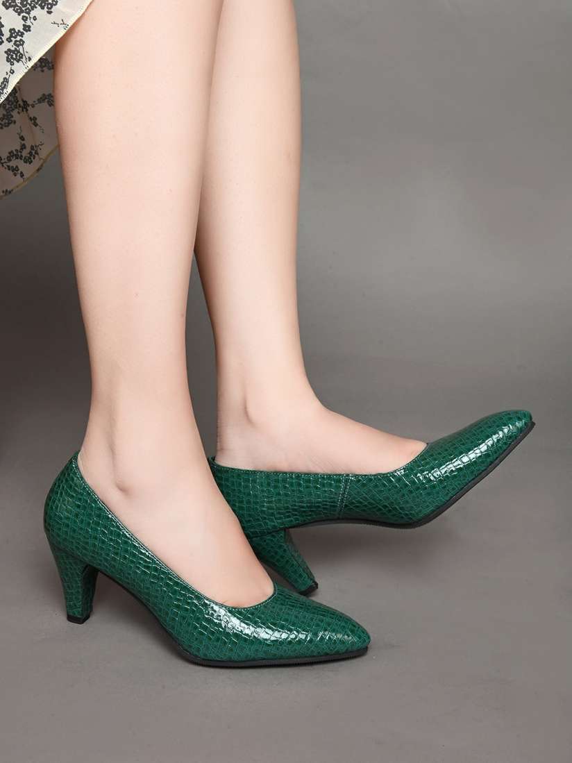 Buy Mast Harbour Green Textured Pointed Toe Kitten Heel Pumps Heels for Women 28201828 Myntra