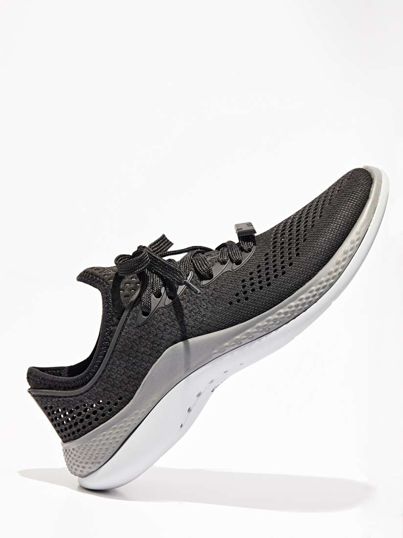 Crocs mens casual shoes online