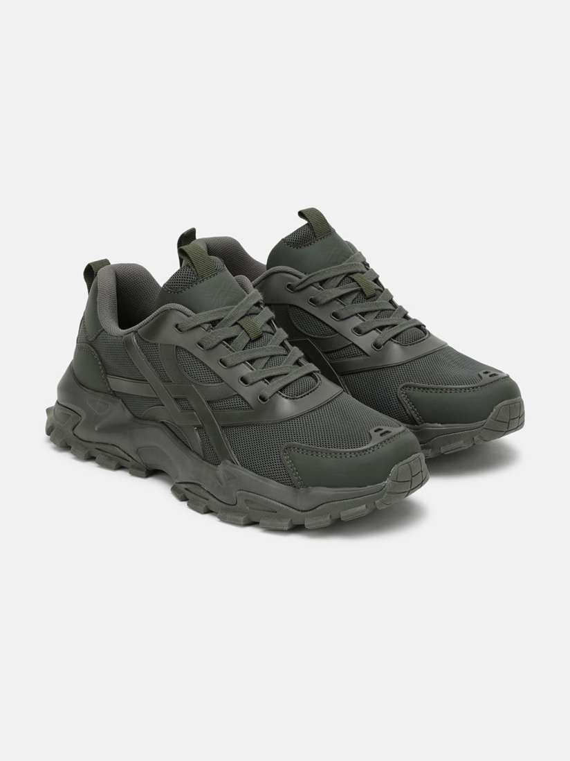 Buy United Colors of Benetton Men Textured Lightweight Comfort Insole Lace Up Sneakers Casual Shoes for Men 28220648 Myntra