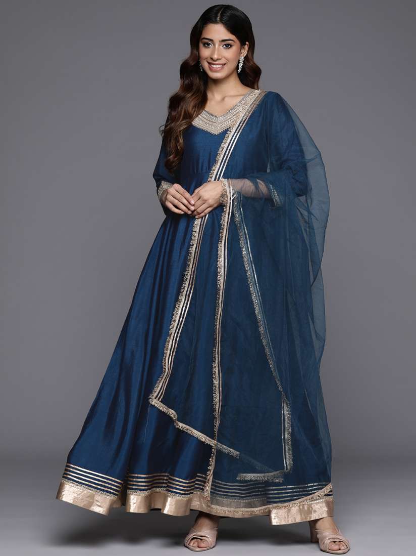 Buy Varanga Women Embroidered Anarkali Kurta with Dupatta Kurtas for Women 28330806 Myntra