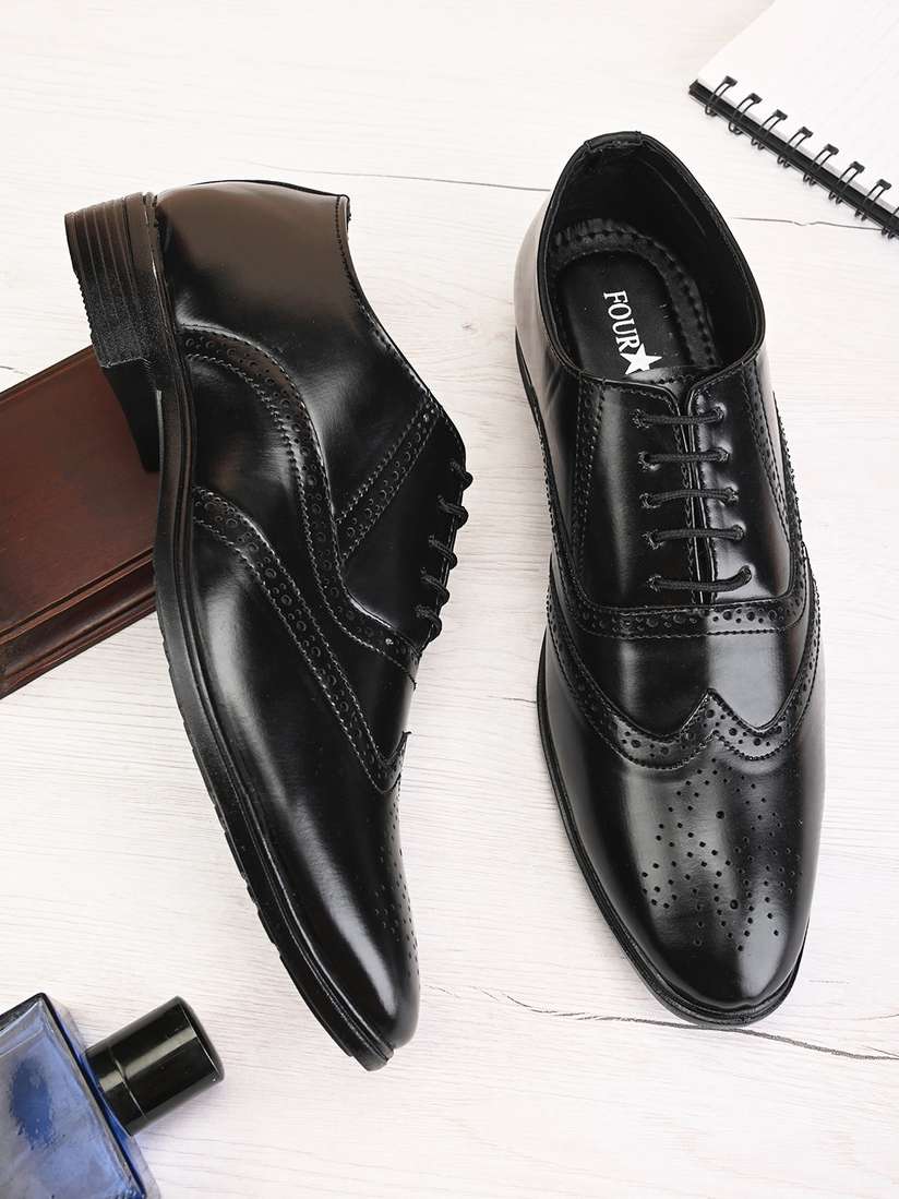 Dparz Buy Pack Of Delightful Double Bedsheets Set 8BS45 New Releases