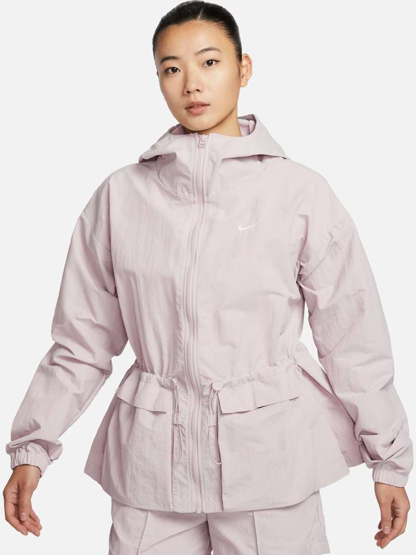 Buy Nike Sportswear Everything Wovens Women s Oversized Hooded Jacket Jackets for Women 28344314 Myntra