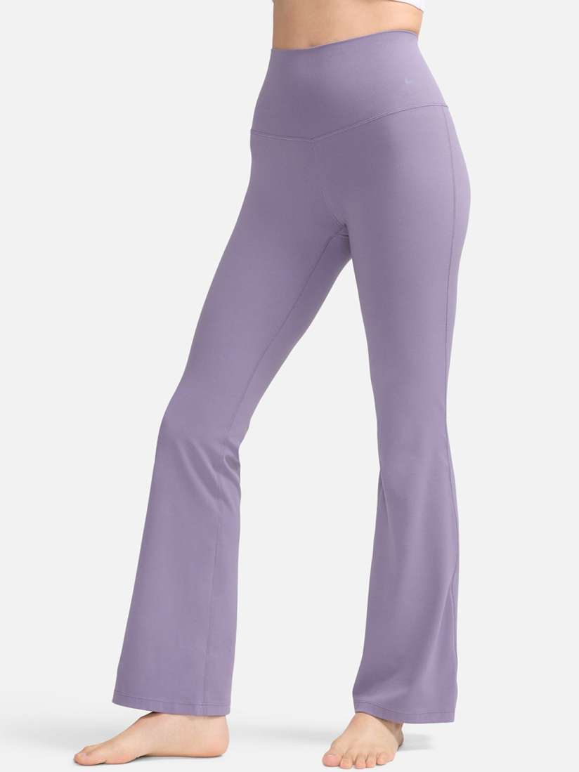 Nike flare leggings top