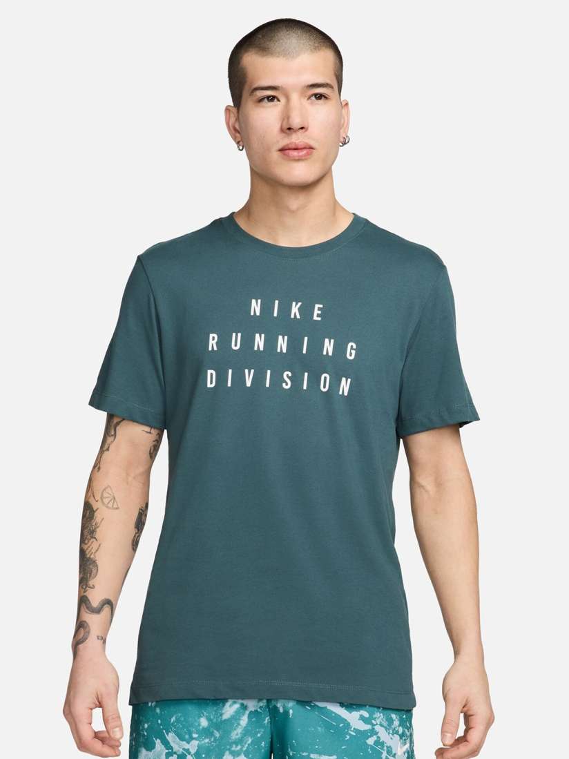 Nike tshirts myntra new arrivals