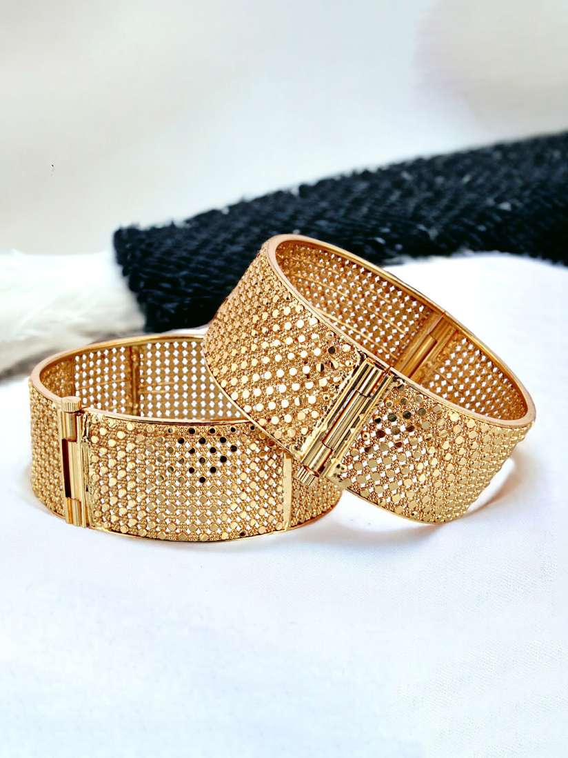 Buy LUCKY JEWELLERY Set Of 2 Gold Plated Designer Bangles Bangle for Women 28424626 Myntra