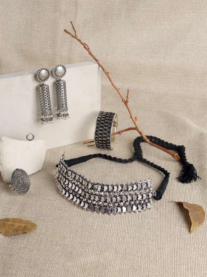 Oxidised jewellery myntra sale
