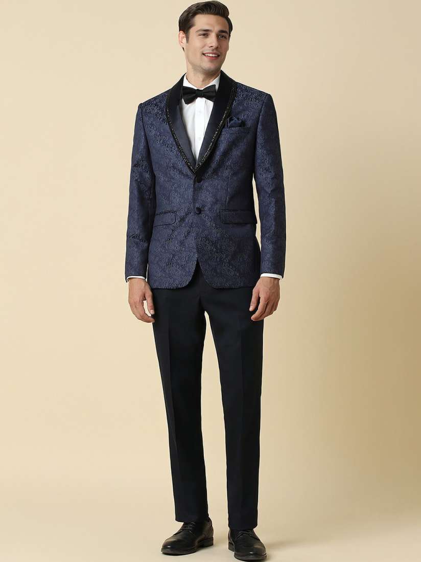 Party wear suit on myntra discount