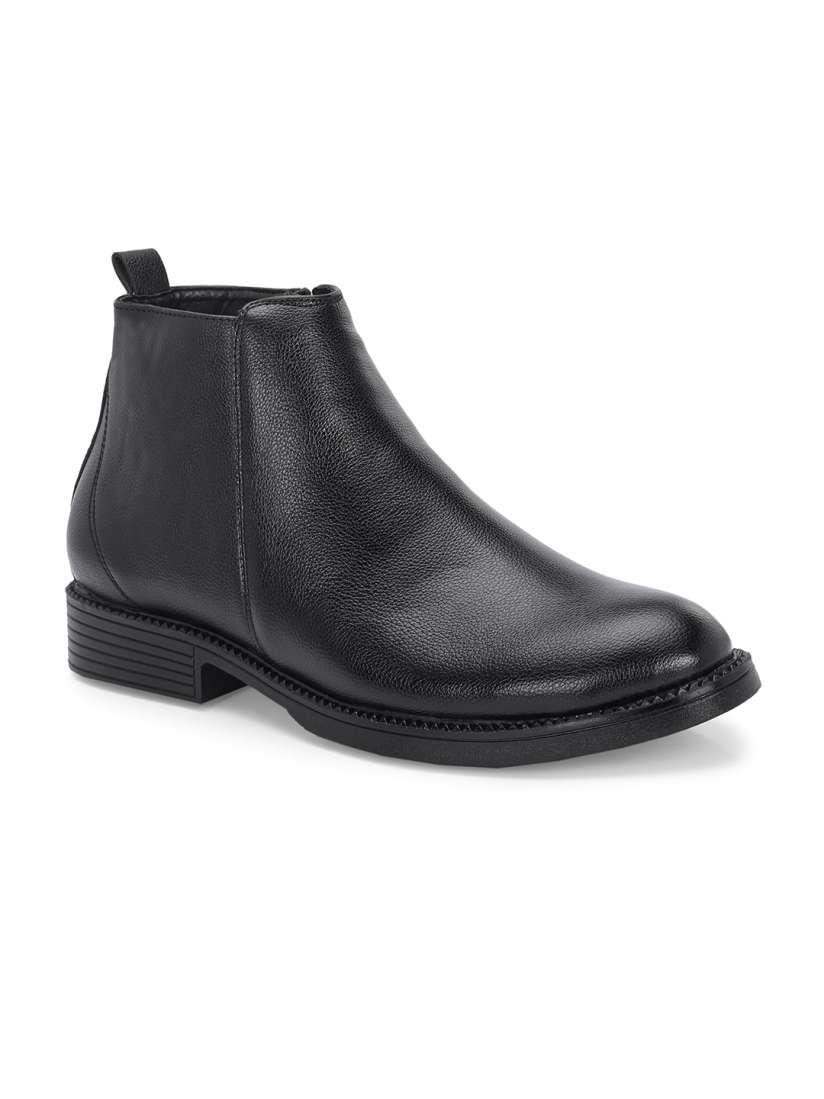 Chelsea boots myntra cheap