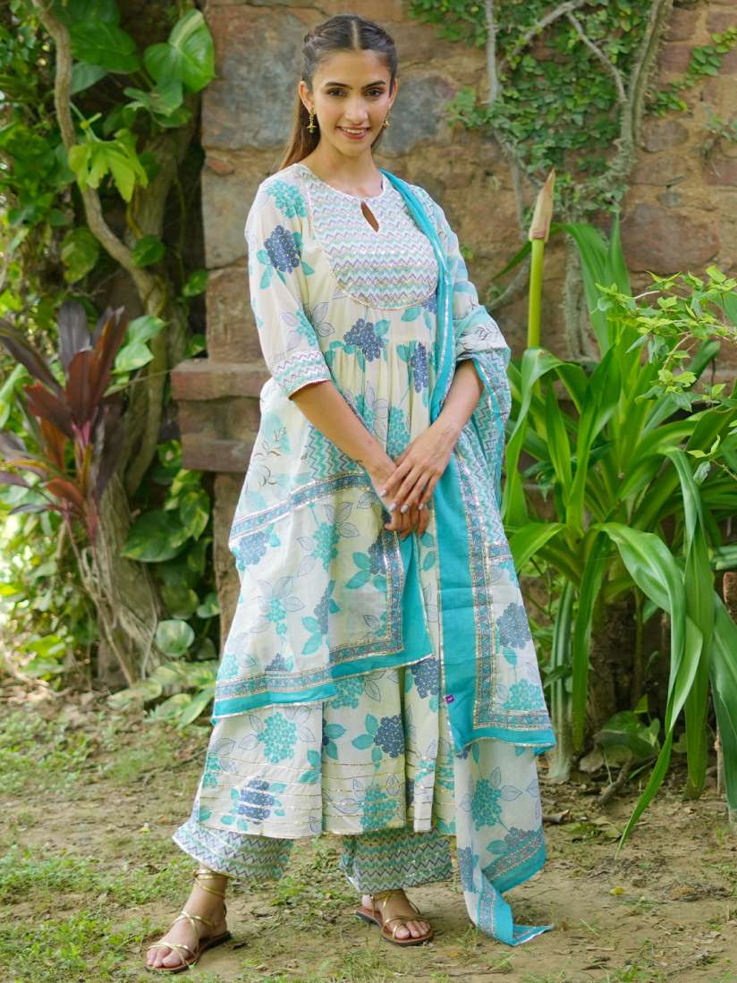 Buy Libas Floral Printed Gotta Patti Pure Cotton Anarkali Kurta With Palazzo Dupatta Kurta Sets for Women 28501694 Myntra