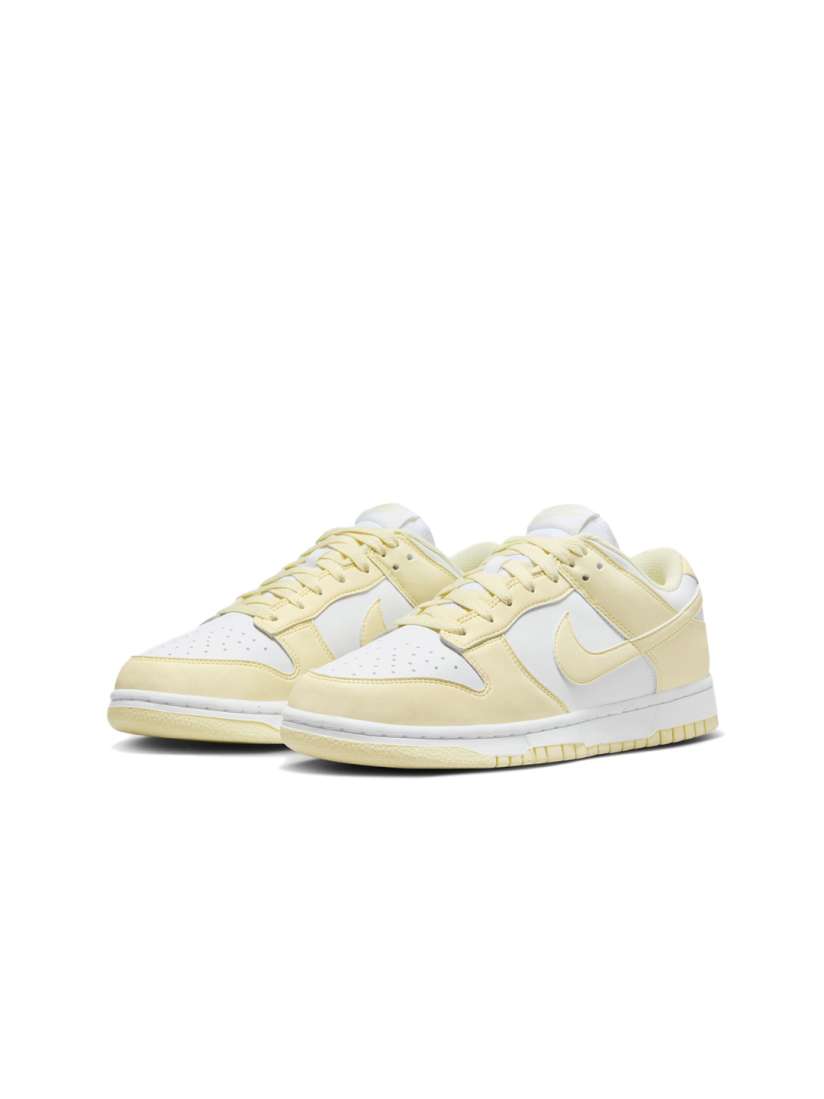 Nike dunks myntra deals