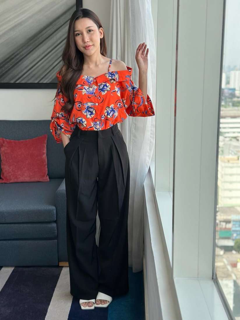 Shoulder Tank Oversized Cold Shoulder Top Big Dreams Cold Shoulder