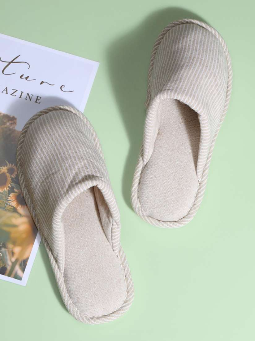 Myntra slipper clearance