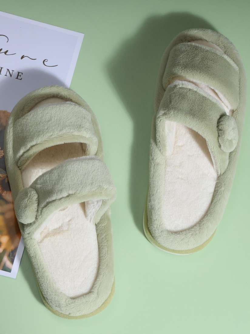 Fur slippers myntra top