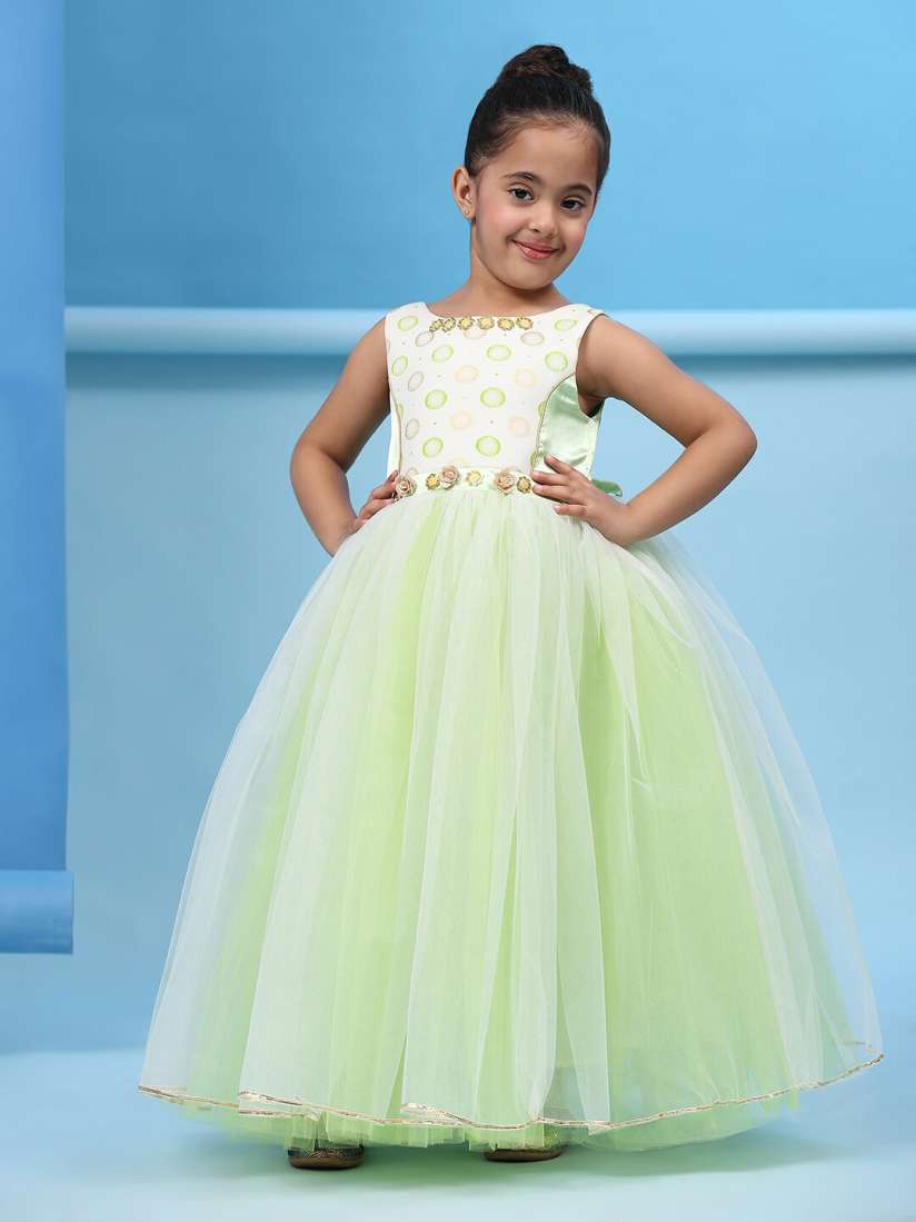 Myntra child dress online