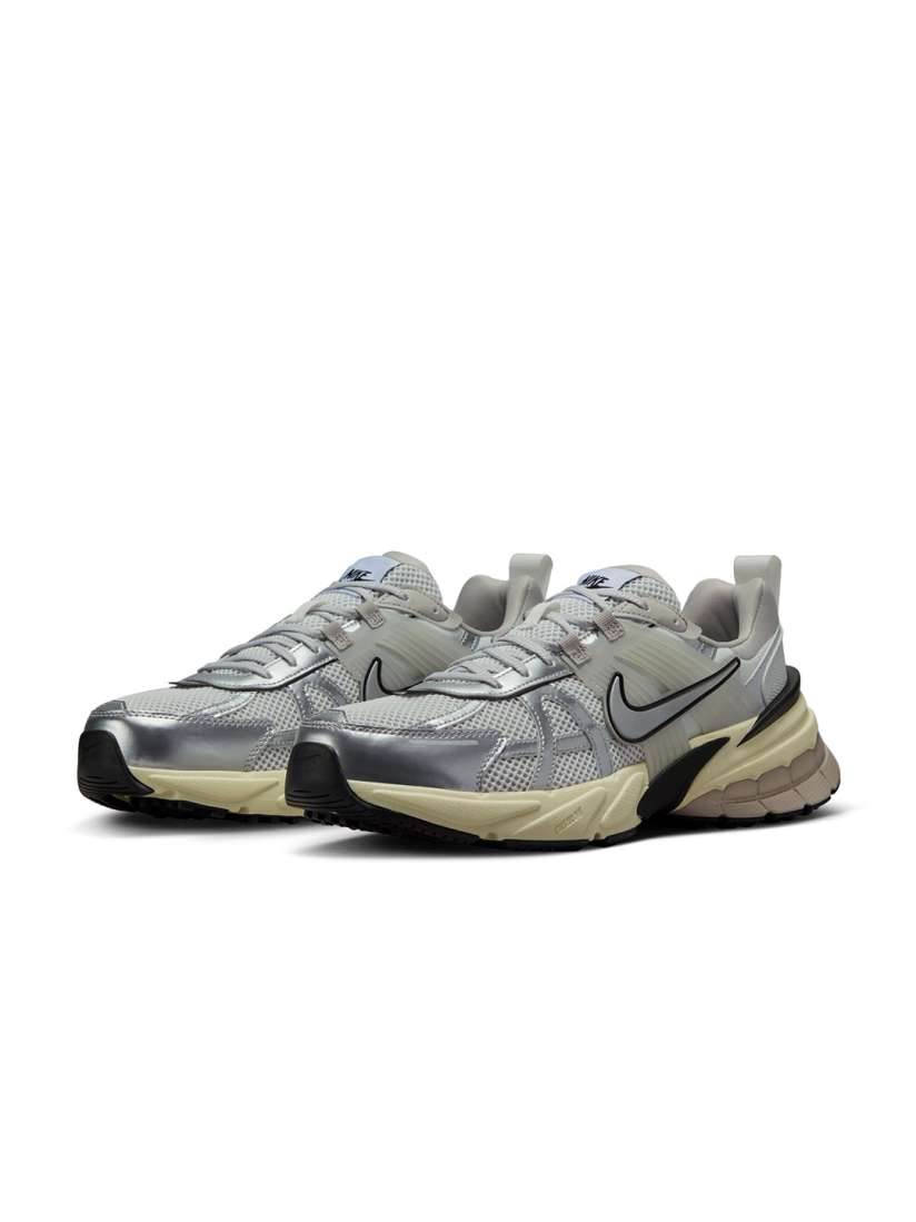 Buy Nike Men Colourblocked Leather Sneakers Casual Shoes for Men 28659332 Myntra