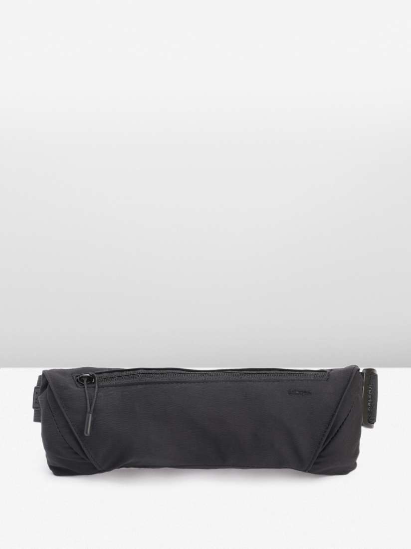 Decathlon mobile pouch sales