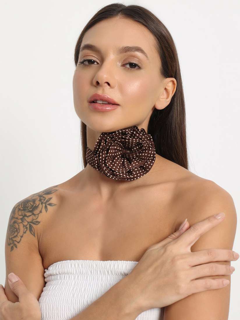 Choker myntra online