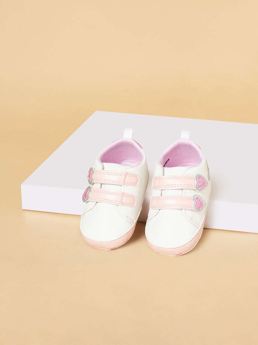 Myntra baby girl shoes clearance