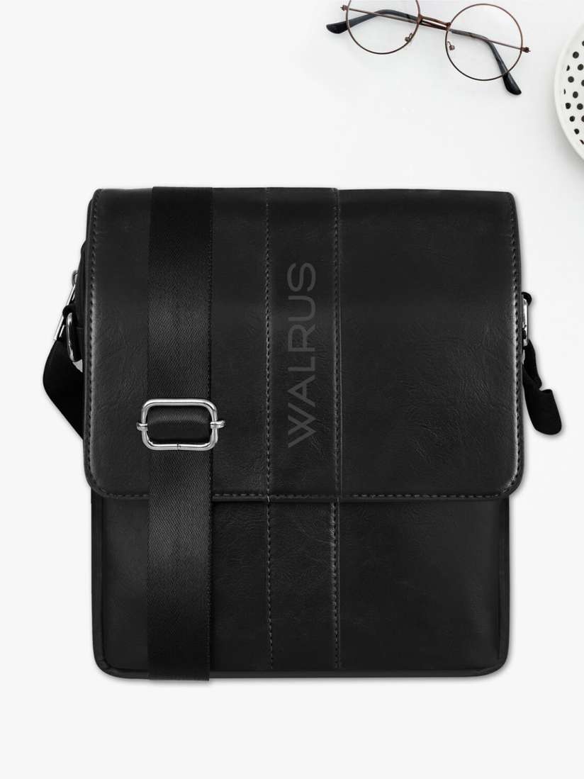 Myntra messenger bags discount