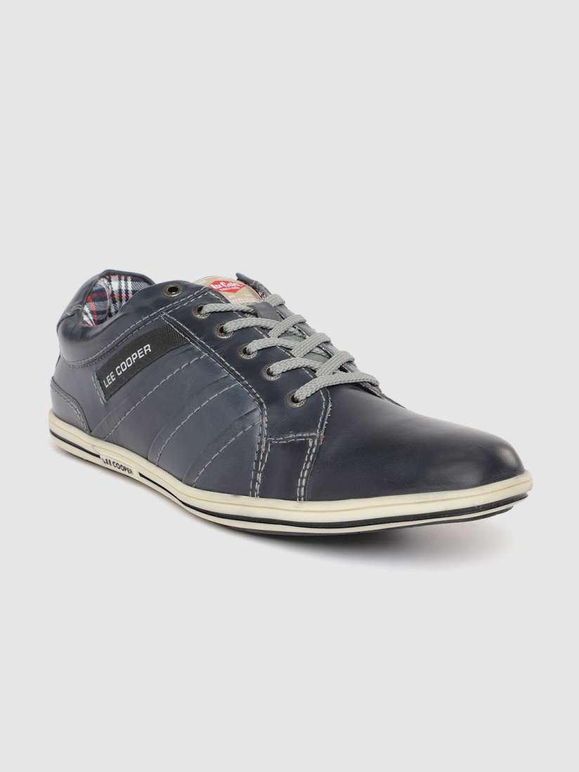 Myntra lee cooper sale