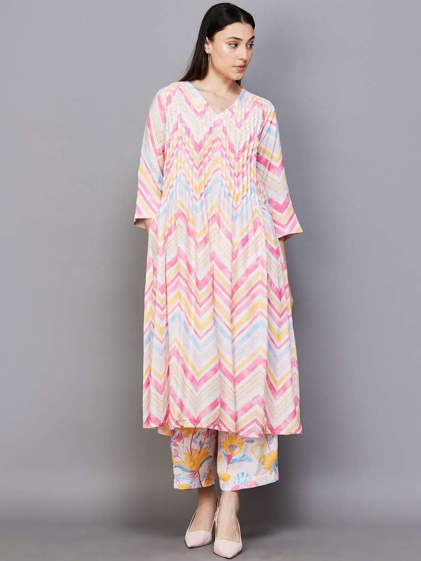 Buy Melange by Lifestyle V Neck Printed Regular Anarkali Kurta with Trouser Kurta Sets for Women 28884016 Myntra