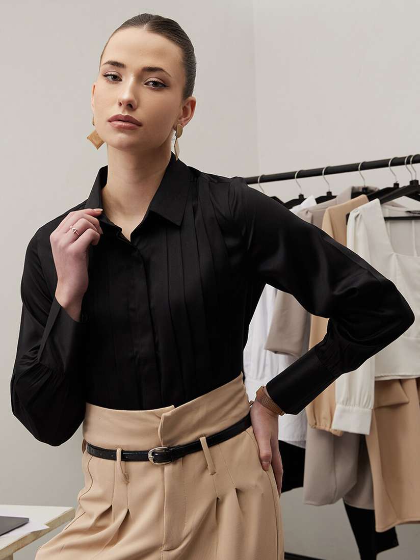 WORK IT by STREET Women Smart Tailored Fit Opaque Formal Shirt