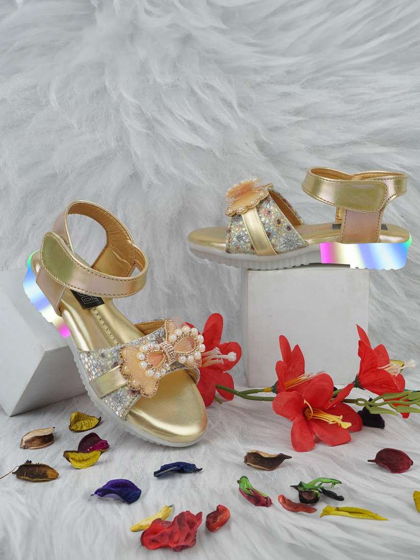 Myntra sandals for girls shop