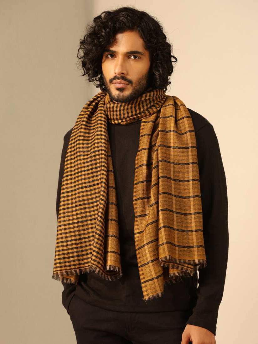 Woolen stole myntra 2025