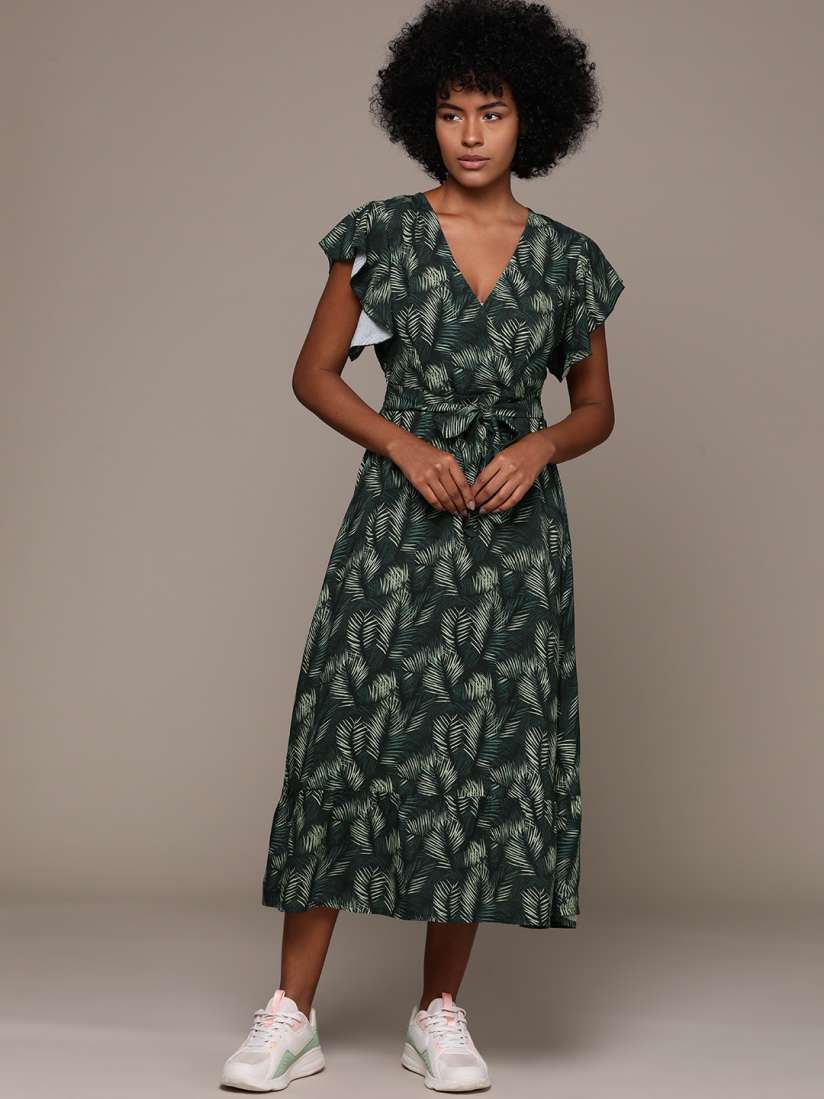 Dress with tie sleeves new arrivals