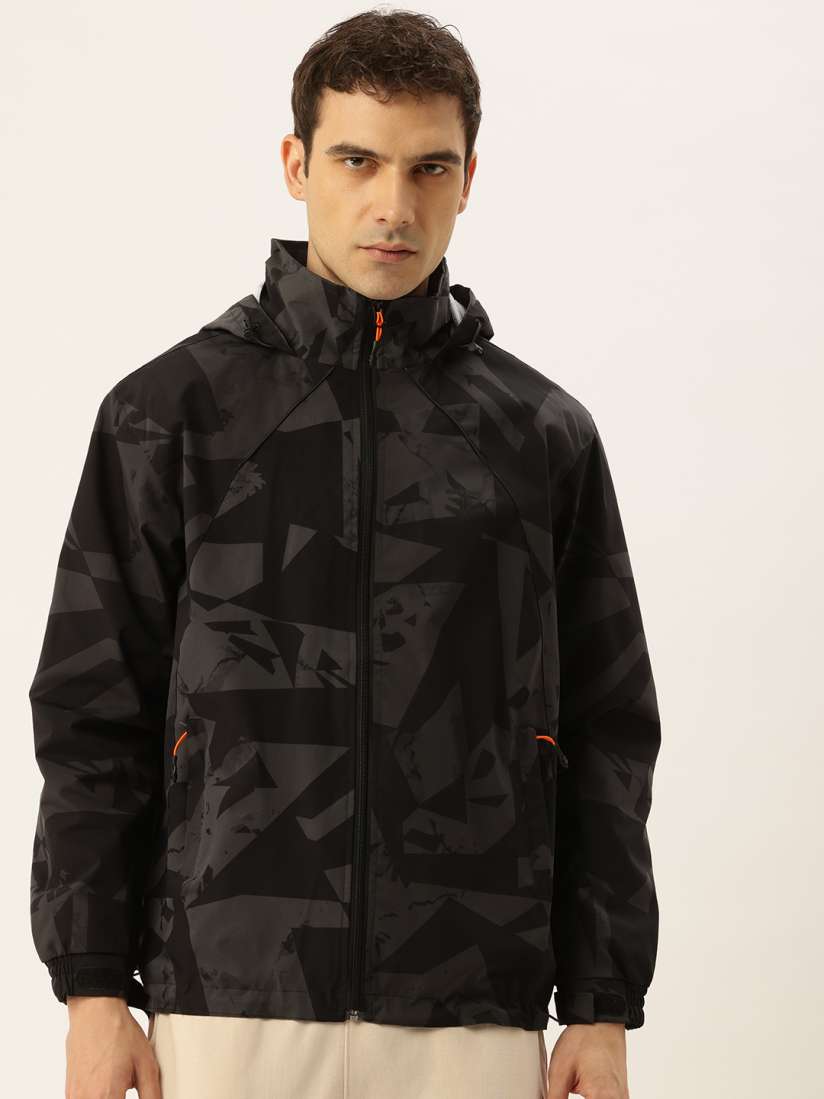 Sports 52 wear rain jacket online