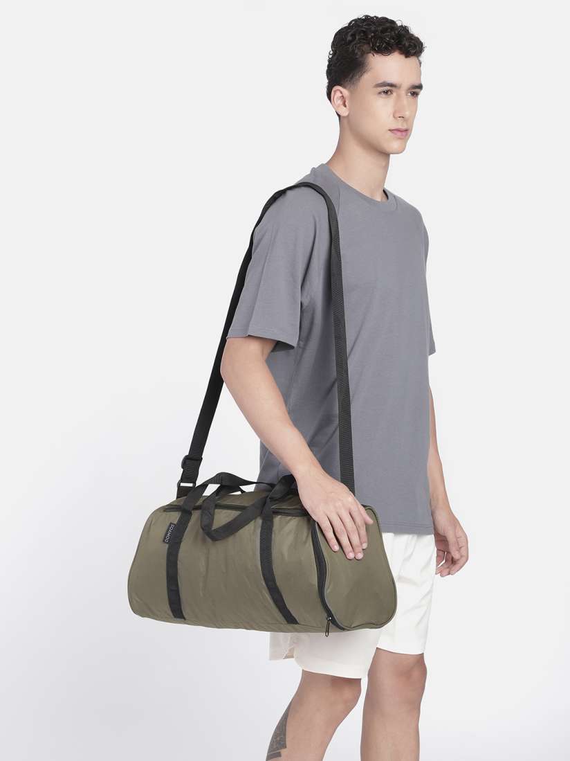 Small sports duffle bag hot sale