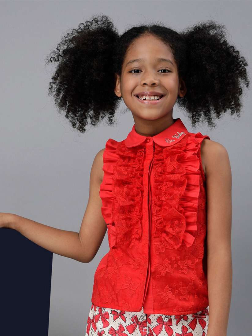 Sleeveless peter pan collar shirt shop