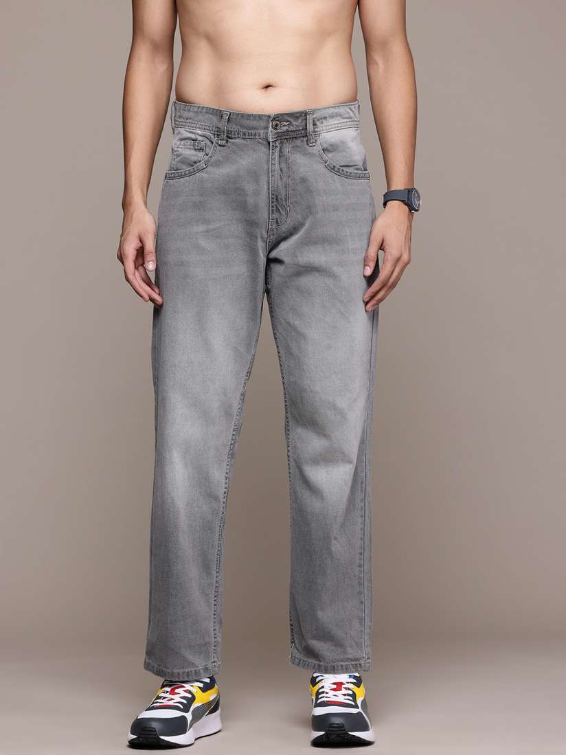 Buy The Roadster Lifestyle Co. Men Pure Cotton Straight Fit Jeans Jeans for Men 29200514 Myntra