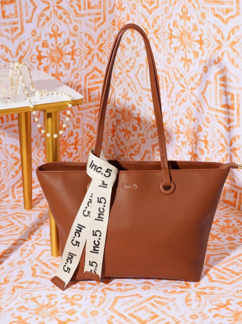 Tote bags online myntra cheap