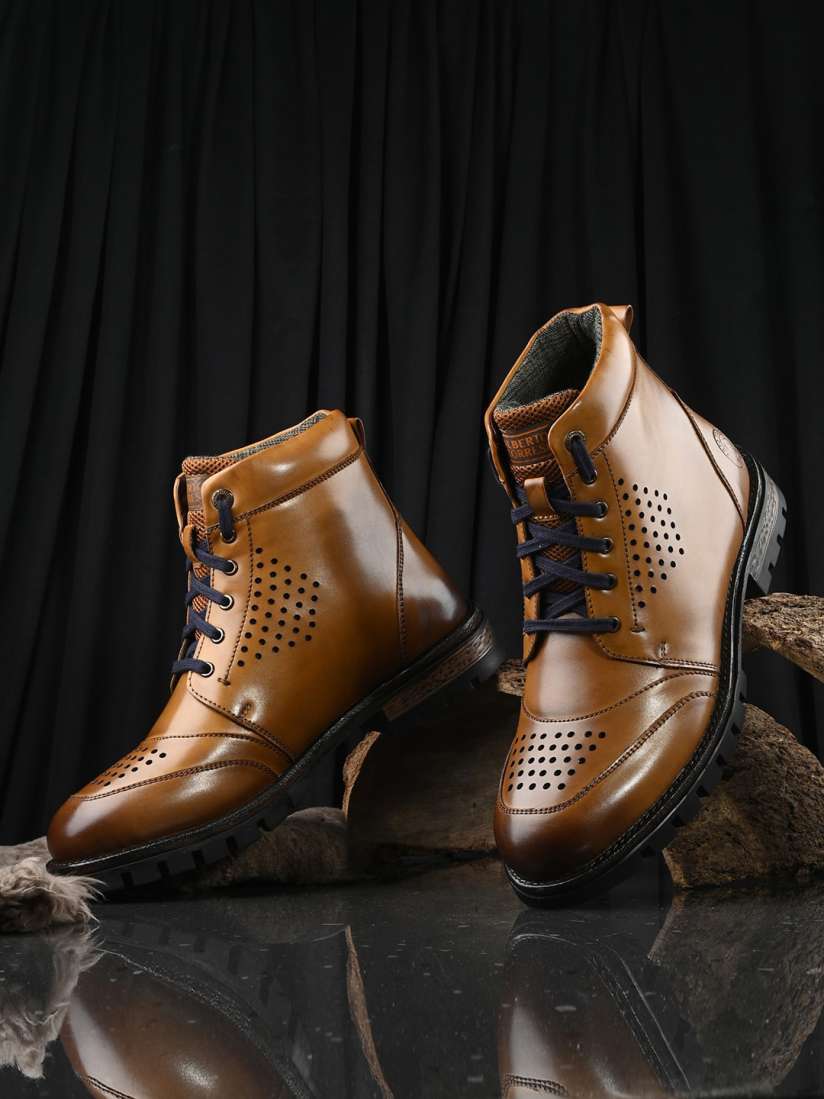 Buy Alberto Torresi Men Casual Block Heeled Ankle High Lace Up Regular Boots Boots for Men 29259114 Myntra