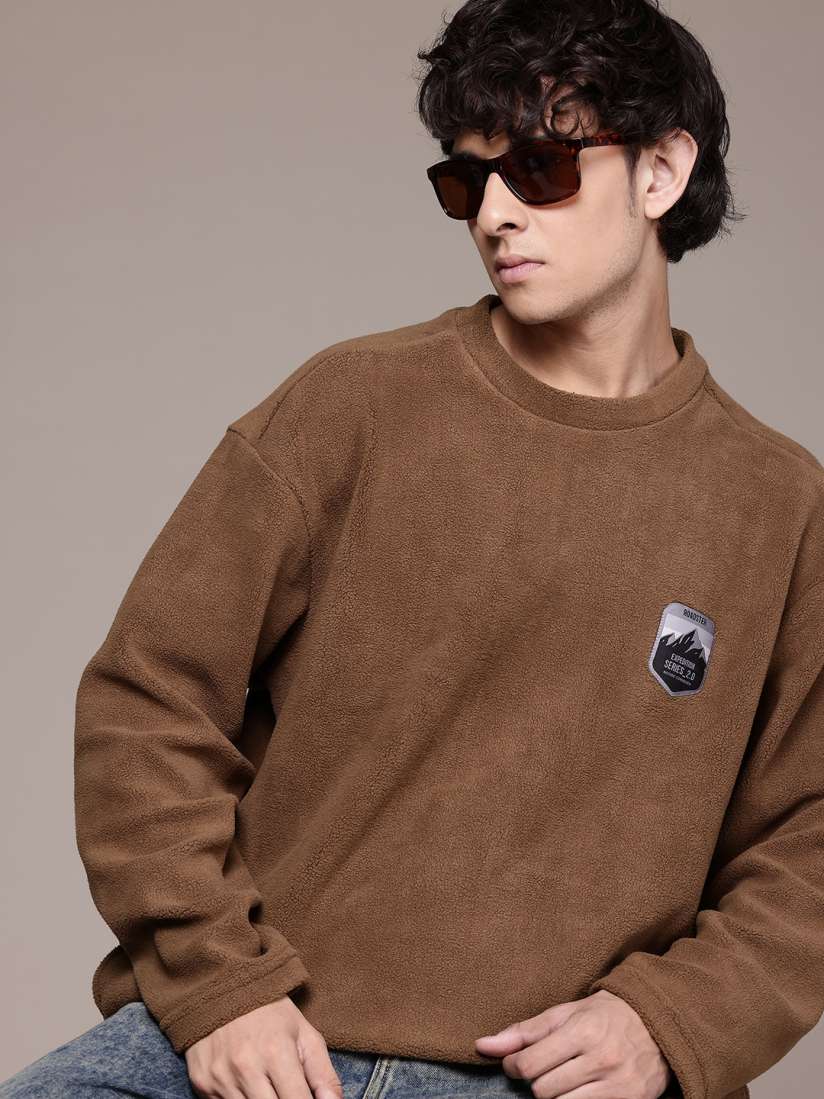 Sweatshirt for men myntra deals