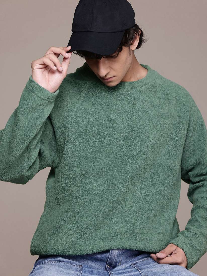 Buy Roadster The Lifestyle Co. Round Neck Fleece Sweatshirt Sweatshirts for Men 29276744 Myntra