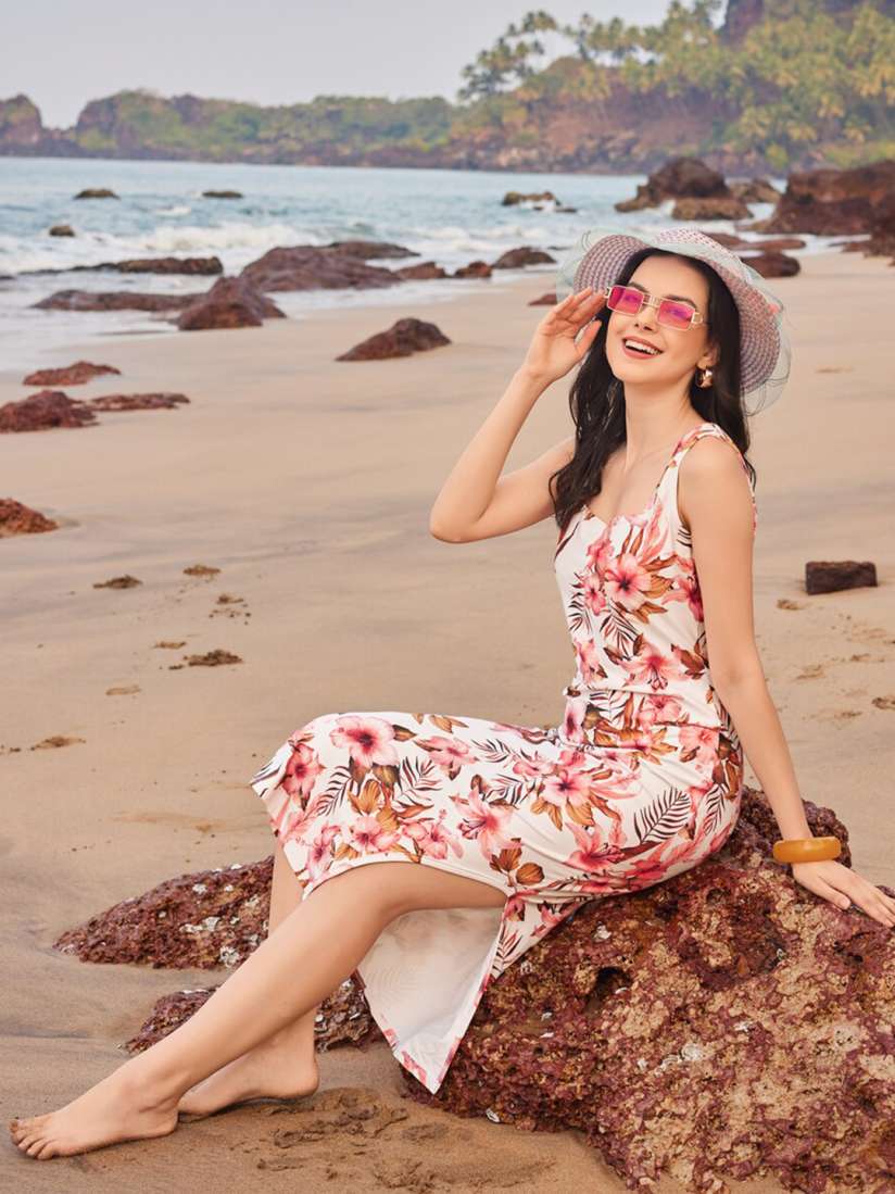 Beach dresses myntra sales