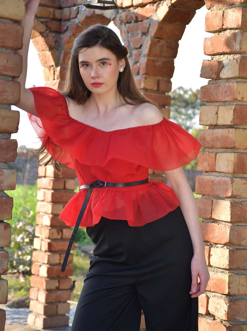 Off shoulder tops myntra on sale