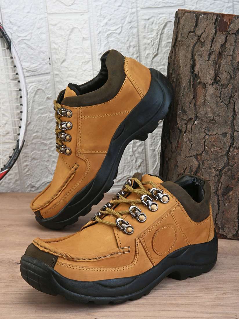 Trekking shoes myntra discount