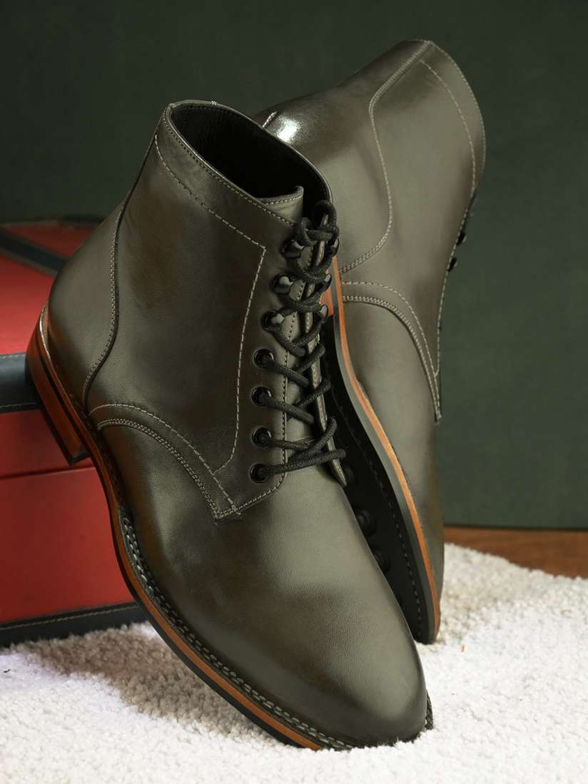 Buy BLUBRD Men Round Toe Leather Boots Boots for Men 29347078 Myntra