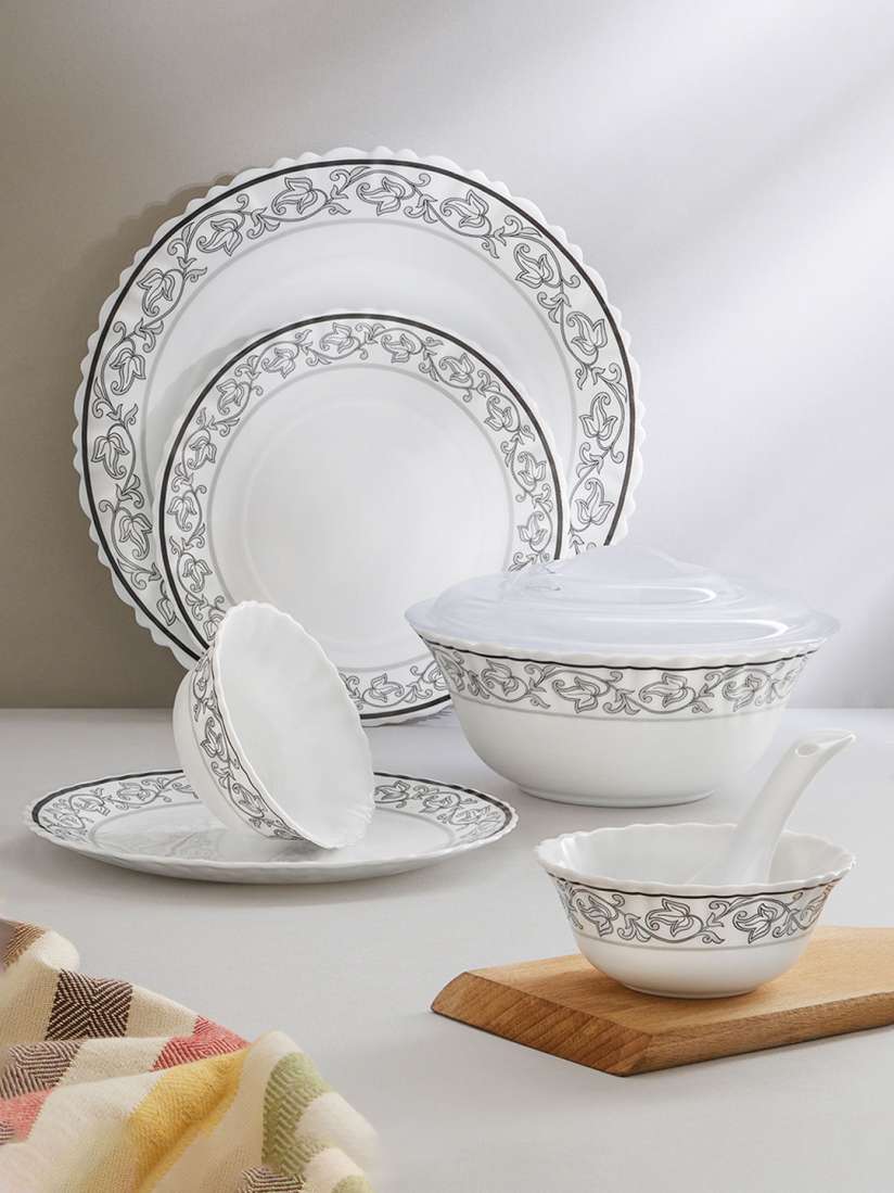 White silver dinner set 2025