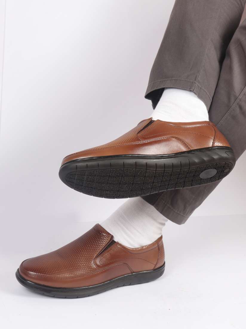 Textured formal shoes discount