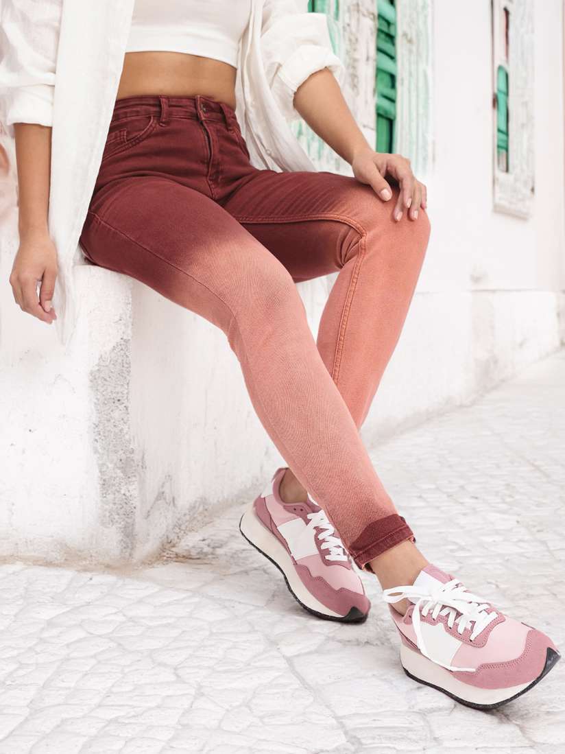 Trendy fit jeans on sale